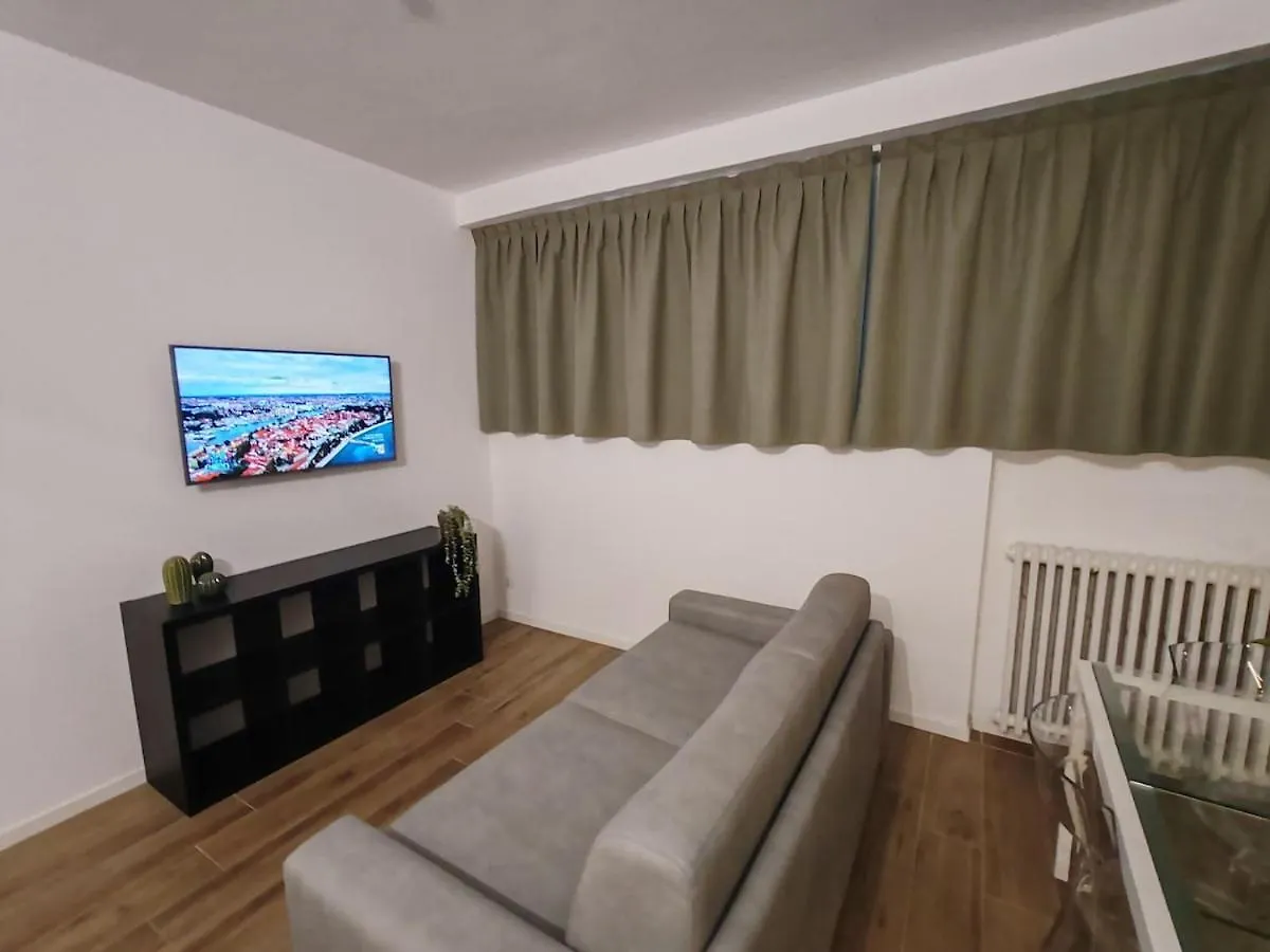Apartment Verdi Milano Italy