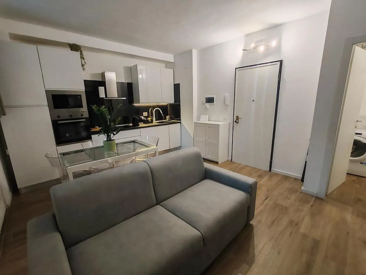 Apartment Verdi Milano