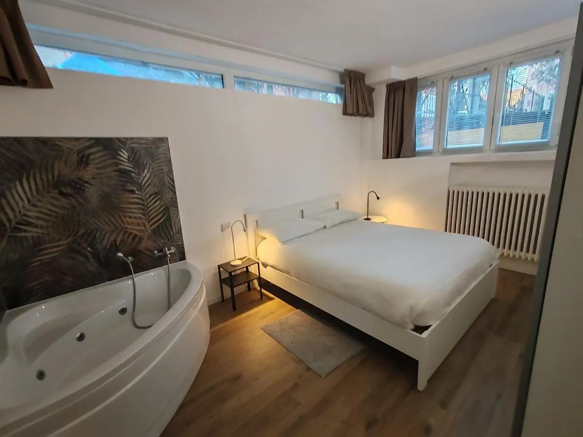 Apartment Verdi Milano Italy