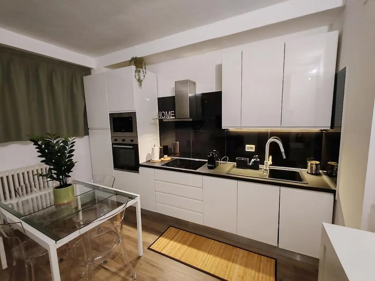 Apartment Verdi Milano Italy